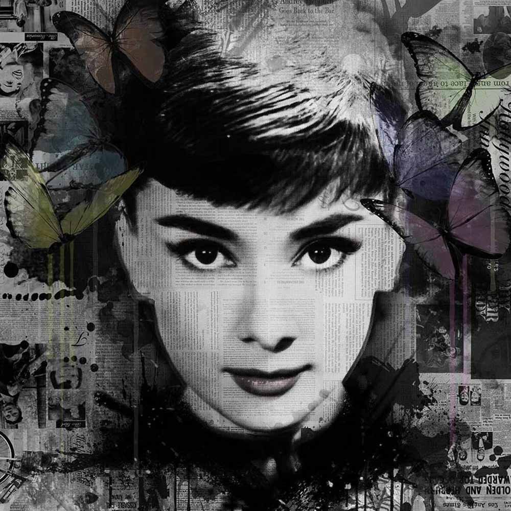 Audrey Hepburn - Ghost Enlarged